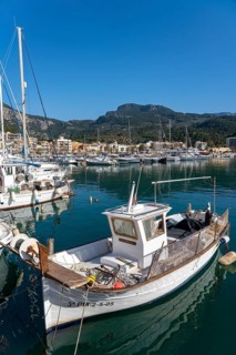 Coastal town of Port de Sóller in the north-west of the island, near Alconàsser, Serra de
