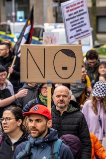 Pupils demonstrate against right-wing extremism, under the motto Schule bleibt Bunt (school remains