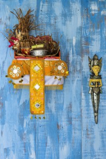 Temple ornament with offering, Hinduism, Hindu, religion, world religion, God, worship, worshiping,