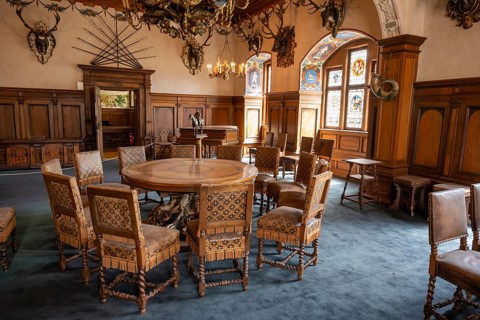 Medieval-style dining room of King Karl Friedrich Alexander of Württemberg in Bebenhausen Hunting