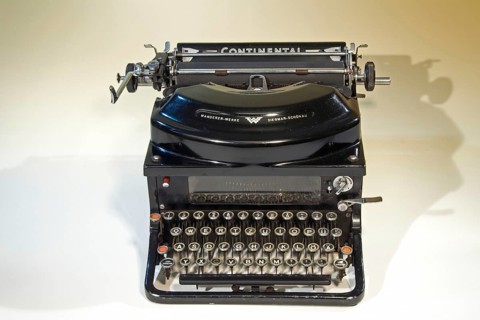 Old mechanical typewriter, Continental brand, hiker-Werke in Siegmar-Schönau, with silencer, 1930s,