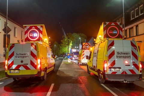 Securing and escort vehicles during the transport of a 68 metre long, 22 tonne blade of a wind