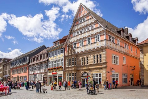 Typical town houses at the market in the old town, Hamelin, Upper Weser, Weserbergland, German