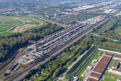 Germany, railway, railways, railway station, bus logistics, container, DB, Deutsche Bahn, German,