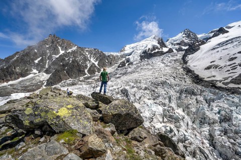 Mountaineers on the glacier, High alpine glaciated mountain landscape, La Jonction, Glacier des