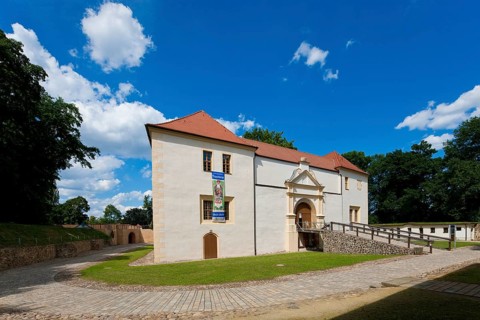 The Senftenberg Castle and Fortress Museum is housed in the Senftenberg Castle building