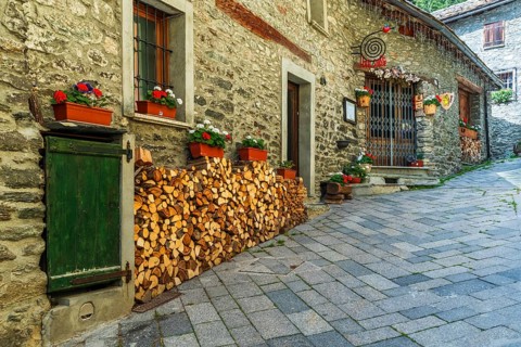 Road to border pass Great Sankt Bernhard (Col du Grand Saint-Bernard), mountain village of Bourg de