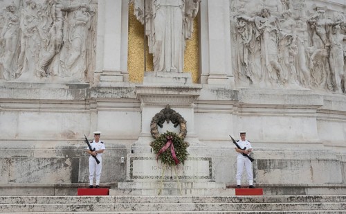 Rome, Italy, October 01 2017: Soldiers at Victor Emmanuel II historic monument, Monumento Nazionale