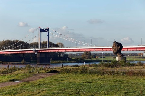 View from the Mercatorinsel to the Friedrich-Ebert-Bridge, Rhine bridge from 1954, sculpture