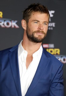 Chris Hemsworth at the World premiere of 'Thor: Ragnarok' held at the El Capitan Theatre in