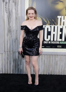 Elisabeth Moss at the Los Angeles premiere of 'The Kitchen' held at the TCL Chinese Theatre IMAX in