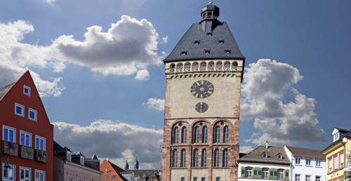 The Altpörtel at the end of Maximilianstraße in Speyer, Rhineland-Palatinate