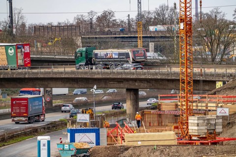 Duisburg-Kaiserberg motorway junction, complete reconstruction and new construction of the A3 and