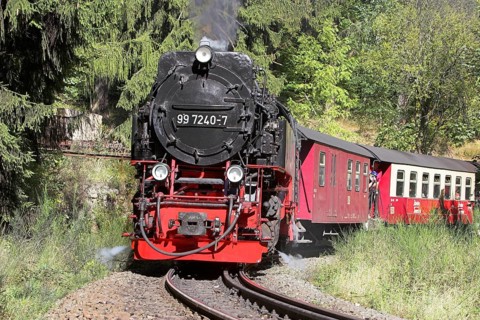 HSB, Harz narrow-gauge railway, locomotive, steam engine, smoke, HSB railway, Brockenbahn, Harz,