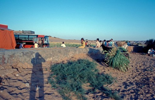 People, coach, Rotel-Tours stand, El Heiz oasis, Al-Bahariyya oasis, Libyan Desert, Egypt, Africa