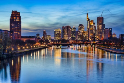 Twilight shot, skyline, banking district, financial district, Main Plaza, Taunus Tower, Tower 185,