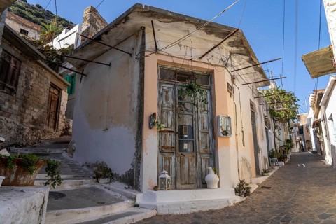 The village of Kritsa, with just under 1300 inhabitants, a mountain village with narrow streets in