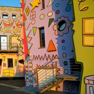 Happy Rizzi House, designed by the artist James Rizzi in pop art paintings, detail, Braunschweig,