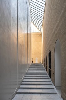 Staircase, modern extension, architect Henning Larsen, Ny Carlsberg Glyptotek or New Carlsberg