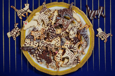 Swabian cuisine, Swabian Christmas biscuits, cookie cutters, shortbread biscuits, cat figures,