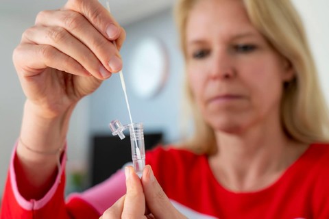 Corona antigen rapid test, lay test, self-test, for the detection of SARS-CoV-2 infection, nasal