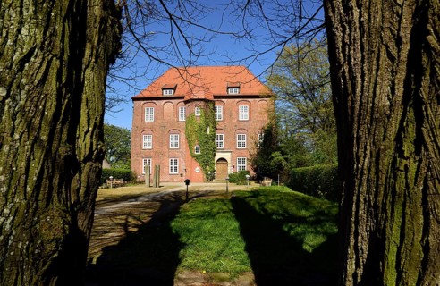 Europe, Germany, Stade district, Hamburg metropolitan region, Agathenburg, Agathenburg Castle,