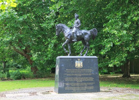 Maharajah Duleep Singh sculpture, Thetford, Norfolk, England, UK by Denise Dutton 1999