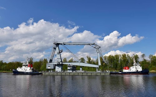 Floating crane Griep Y876 in the Kiel Canal, Kiel Canal, NOK, Schleswig-Holstein, Germany, Europe