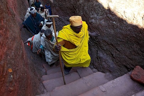 Rock churches of Lalibela, pilgrims on the way between the rock churches, Ethiopia, Africa