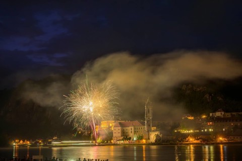 Solstice fireworks with a view of Dürnstein, Rossatz-Arnsdorf, Lower Austria, Austria, Europe