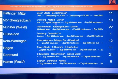 Essen main station, display board informs about cancelled train connections, partly full closure of