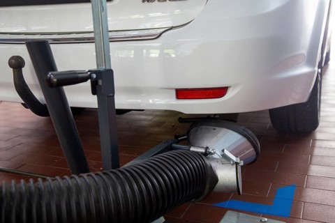Emissions test at TÜV