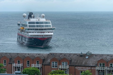 Passenger ship Maud, Hurtigruten Expeditions in the roadstead off the offshore island of Helgoland,