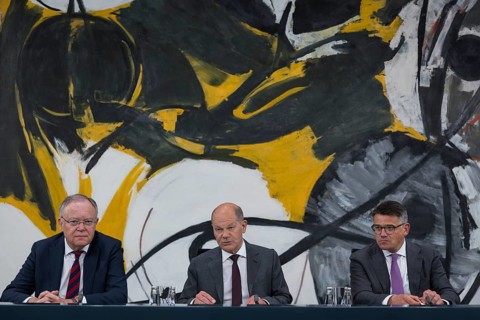 Stephan Weil (Minister President of Lower Saxony, SPD), Olaf Scholz (Federal Chancellor of the