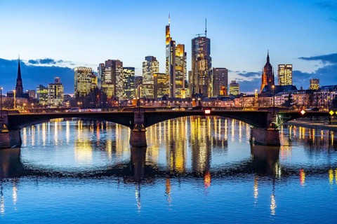 Skyline of the city centre of Frankfurt am Main, river Main, dusk, Ignatz-Bubis-Brücke, Hesse,