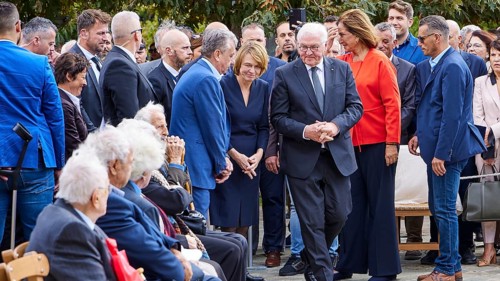 Federal President Frank-Walter Steinmeier, Survivors of the massacre of 3.6.1941, A large group of
