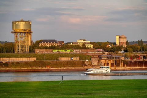 The Rhine Park in Duisburg-Hochfeld, former industrial site, steel industry, 60 ha, large, with 1.4