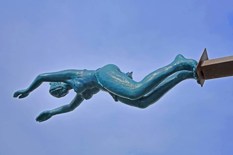 Sculpture Diver by Nicole Brousse over the river La Sorgue, blue, diver, woman, air, header, jump,