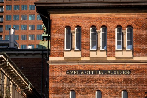 Brick building with inscription, Carl & Ottilia Jacobsen, Danish brewery entrepreneurs, art
