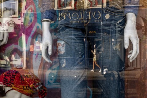 Reflection, fashion shop, shop window, Notting Hill, London, England, Great Britain