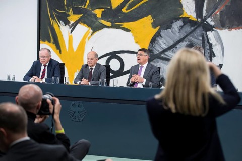 Stephan Weil (Minister President of Lower Saxony, SPD), Olaf Scholz (Federal Chancellor of the