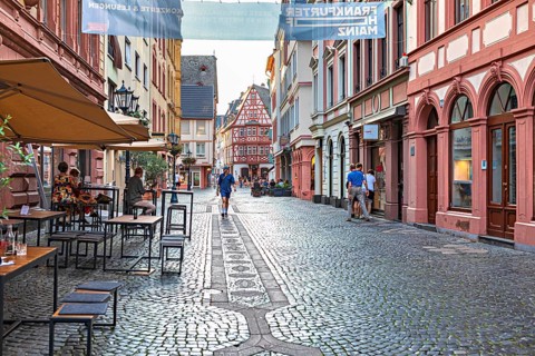 Augustinerstraße in Mainz, historic houses in the old town, half-timbered houses,