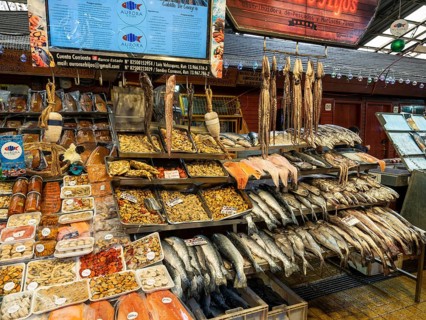 Fish market, Mercado Angelmo, Puerto Montt, Chile, South America
