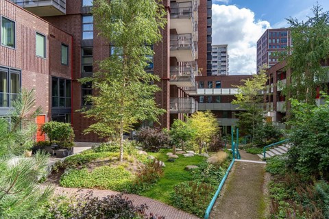 De Groene Kaap residential complex, in the Rotterdam Feijenoord district, on the Maashaven,
