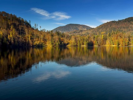 Autumn atmosphere at Hechtsee lake near Kufstein, Tyrol, Austria, Europe