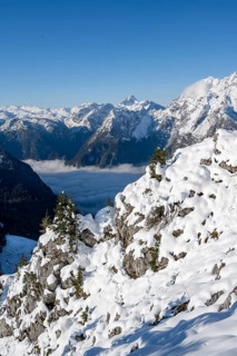 Snow-covered mountain landscape with mountain panorama on the Jenner, view of the Steinernes Meer,