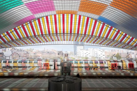 Liège-Guillemins railway station, architect Santiago Calatrava, colourful roof, trains, railway