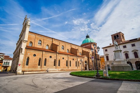 Cathedral of Santa Maria Annunciata, Vicenza, Veneto, Italy, Europe