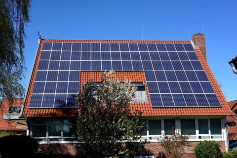 Europe, Germany, Lower Saxony, Stade district, Altes Land near Hamburg, photovoltaic system, on