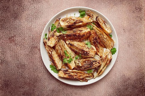 Baked, oven-baked fennel, with spices, in olive oil, homemade, no people